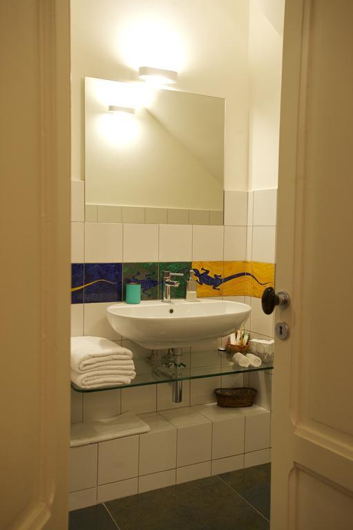 Haripergo Apartments A Bridge For Amalfi Coast Salerno Room photo